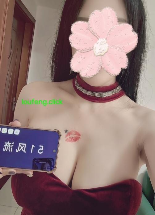 大波气质御姐筱桐
