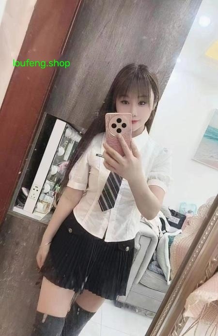 国贸大胸莉莉
