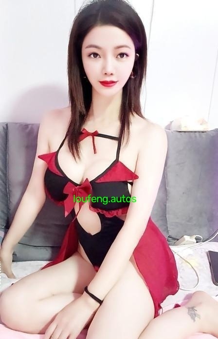 武侯大胸御姐