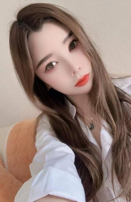 维族姑娘金发巨乳古丽