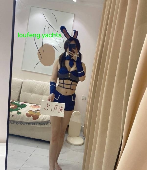 制服骚货可拍视频