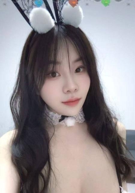 南站服务系媛媛