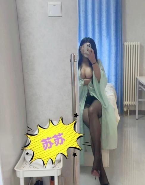 十里河镜前巨乳S苏苏