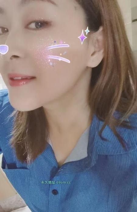 南门丰满性感少妇
