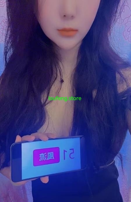 真舌毒龙美少妇