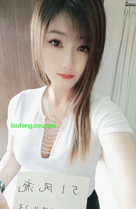 沙区性感辣妹雪儿