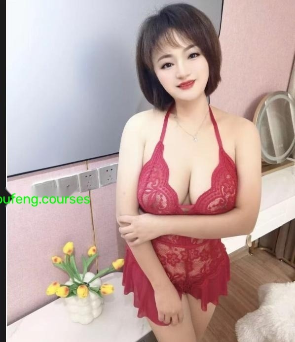 巨乳波霸朵儿