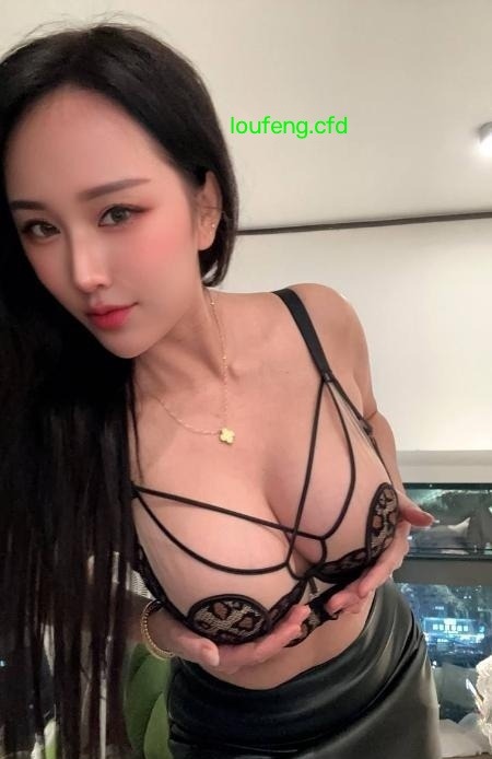 尤物天然大胸