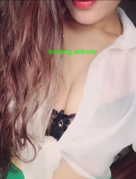 桐梓林大胸小御姐