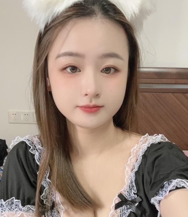 新区舌吻乐乐