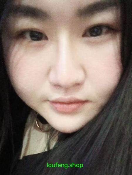 东北女孩皮肤白服务好