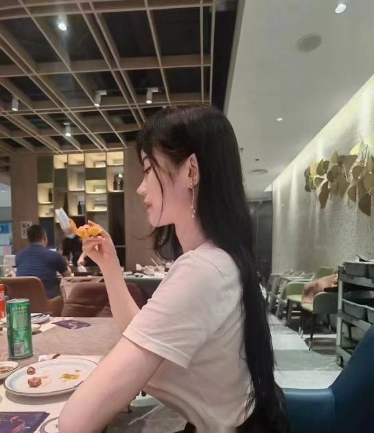 温柔体贴灵儿老师