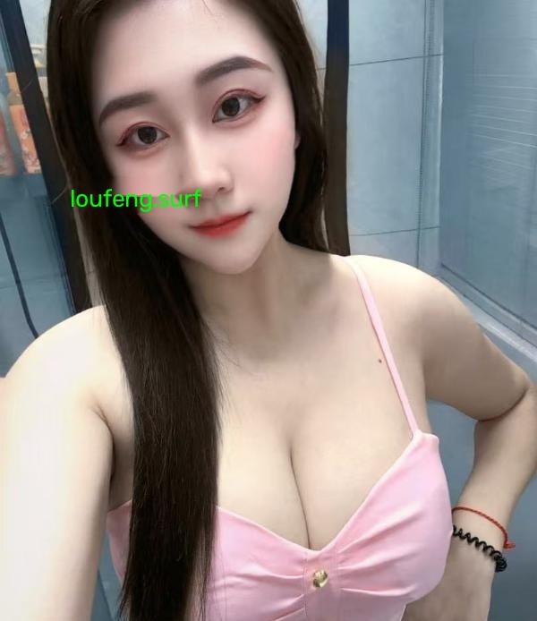 上城服务空御姐