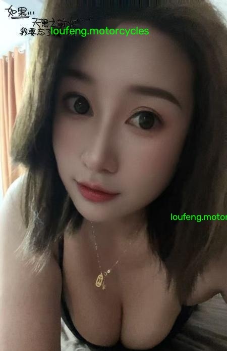 性感大胸骚妇