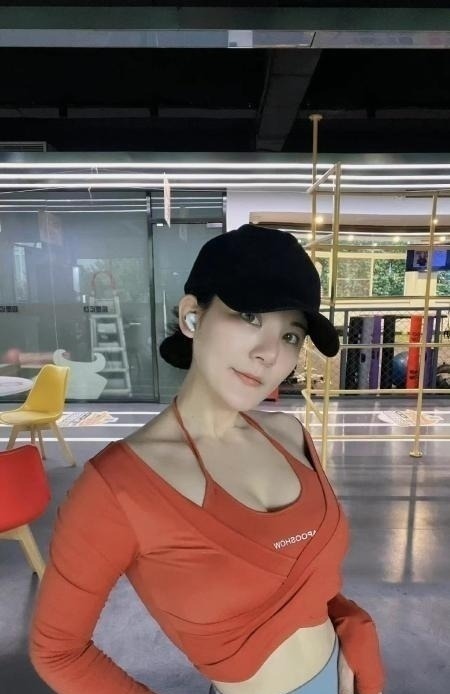波霸少妇