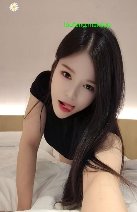 闵行彤彤