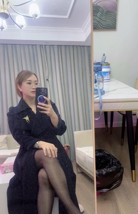 眼镜姐