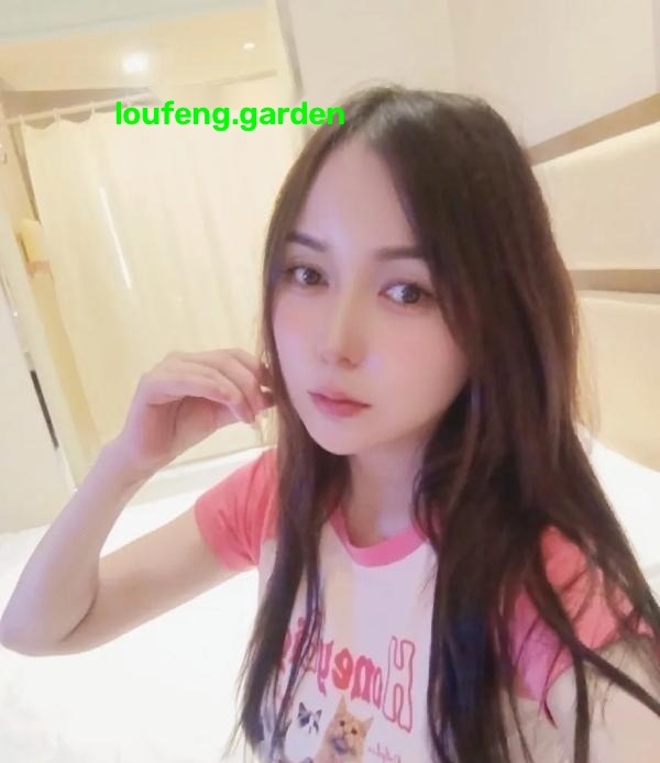 塘沽粉嫩蜜桃臀小嫩鸡