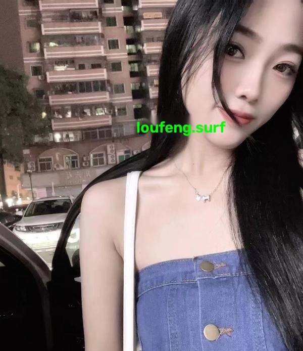 纯欲女孩言宝