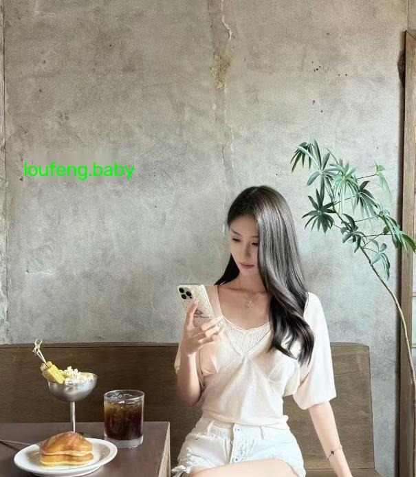 中项服务系小姐姐